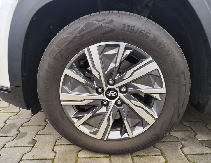 Hyundai Tucson SUV 1,6 l 110 kw