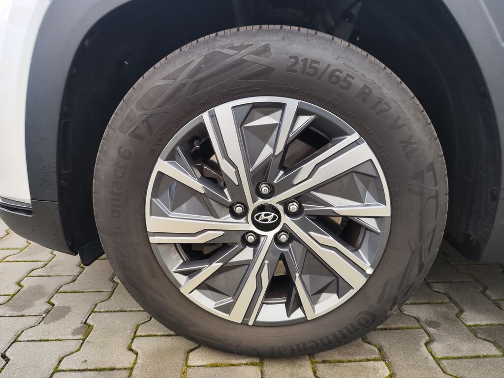 Hyundai Tucson SUV 1,6 l 110 kw