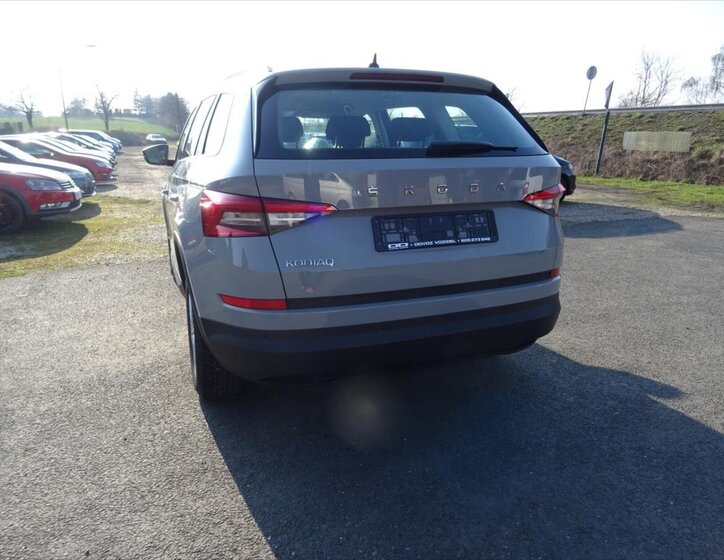 Škoda Kodiaq SUV / Terénní 1,5 l 110 kw