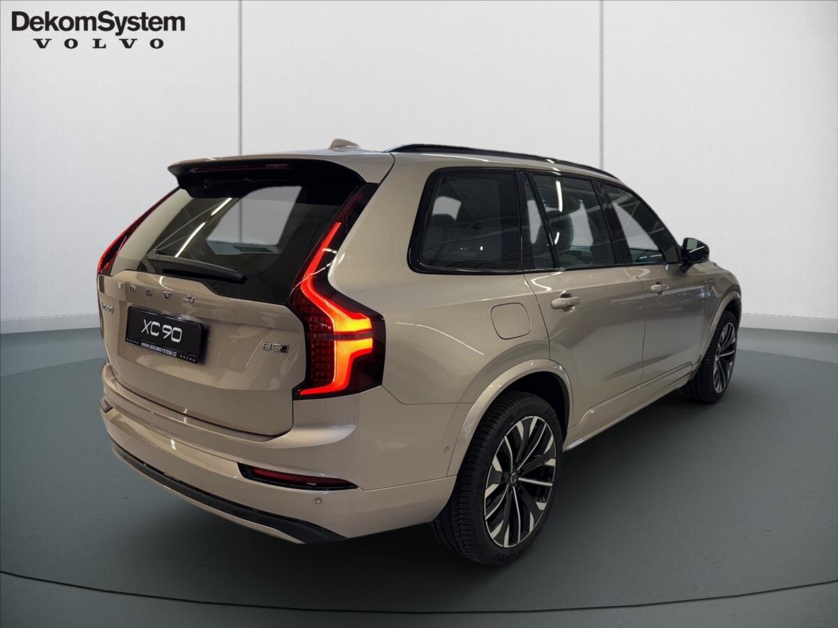 Volvo XC90 SUV 2,0 l 184 kw