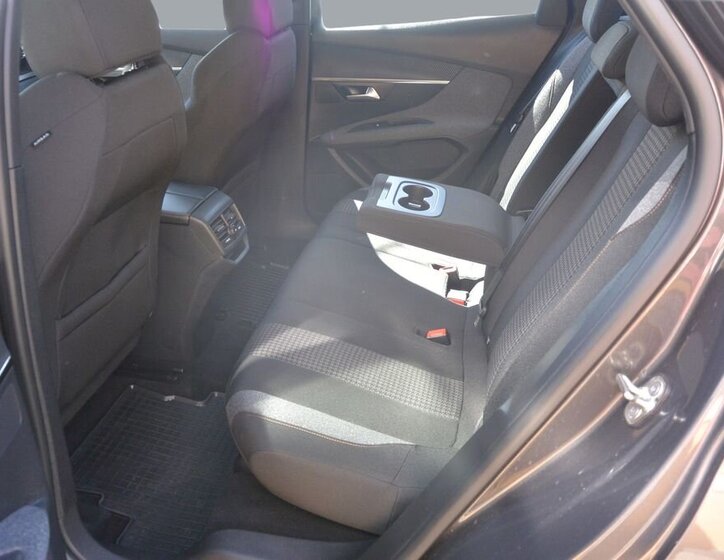 Peugeot 3008 SUV / Terénní 1,2 l 96 kw