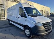 Mercedes-Benz Sprinter 7