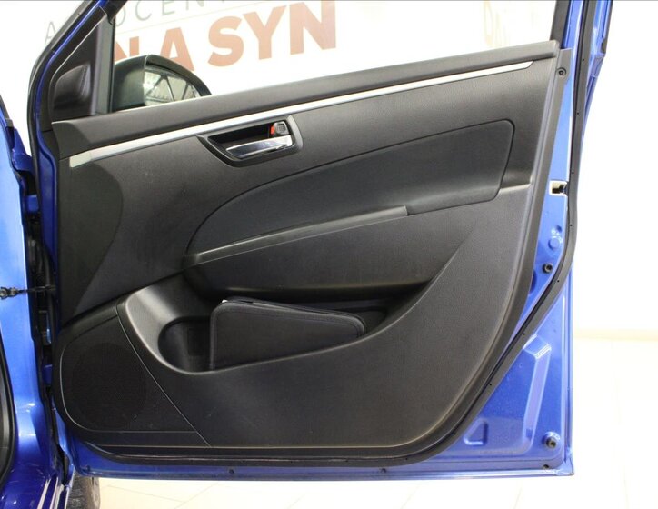 Suzuki Swift Hatchback 1,2 l 69 kw