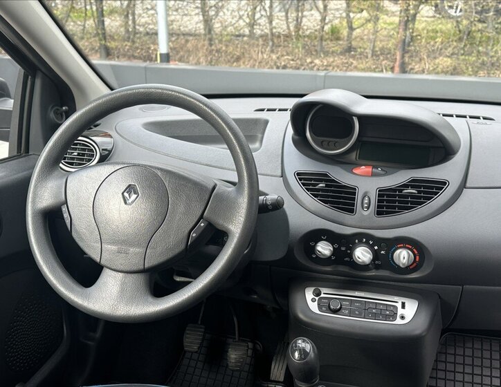 Renault Twingo Hatchback 1,1 l 55 kw