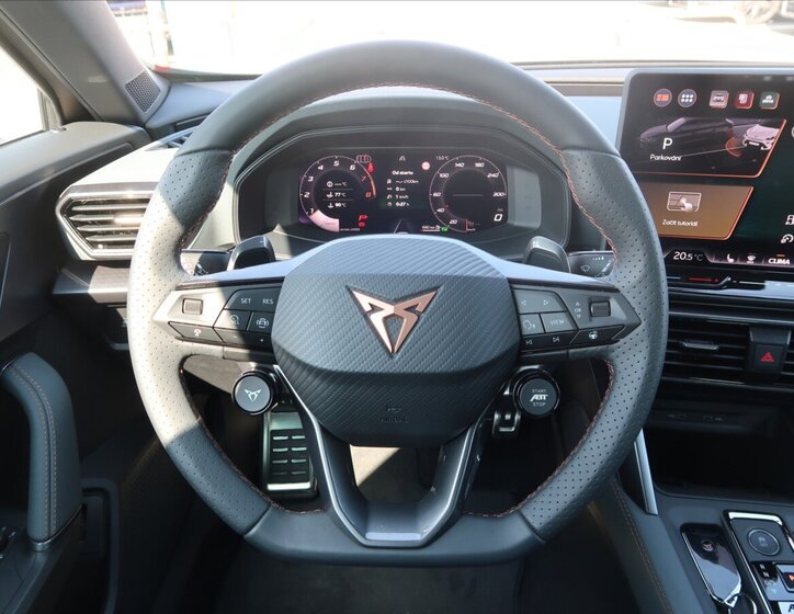 Cupra Formentor SUV / Terénní 2,0 l 294 kw