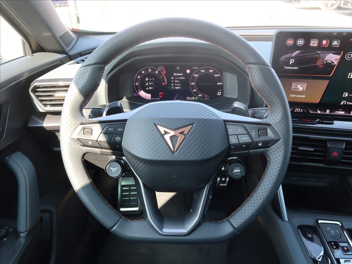 Cupra Formentor SUV / Terénní 2,0 l 294 kw