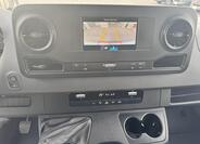 Mercedes-Benz Sprinter 13