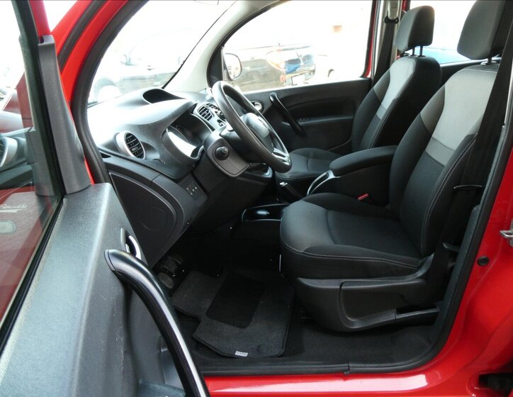 Renault Kangoo MPV 1,2 l 84 kw