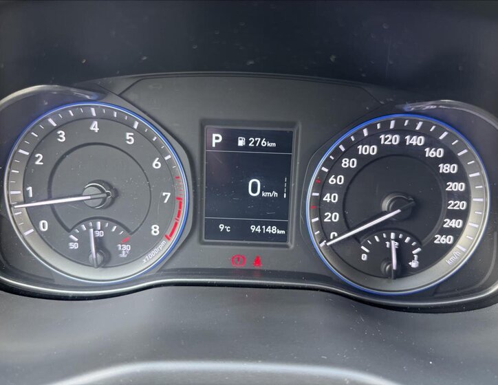 Hyundai Kona SUV / Terénní 1,6 l 130 kw