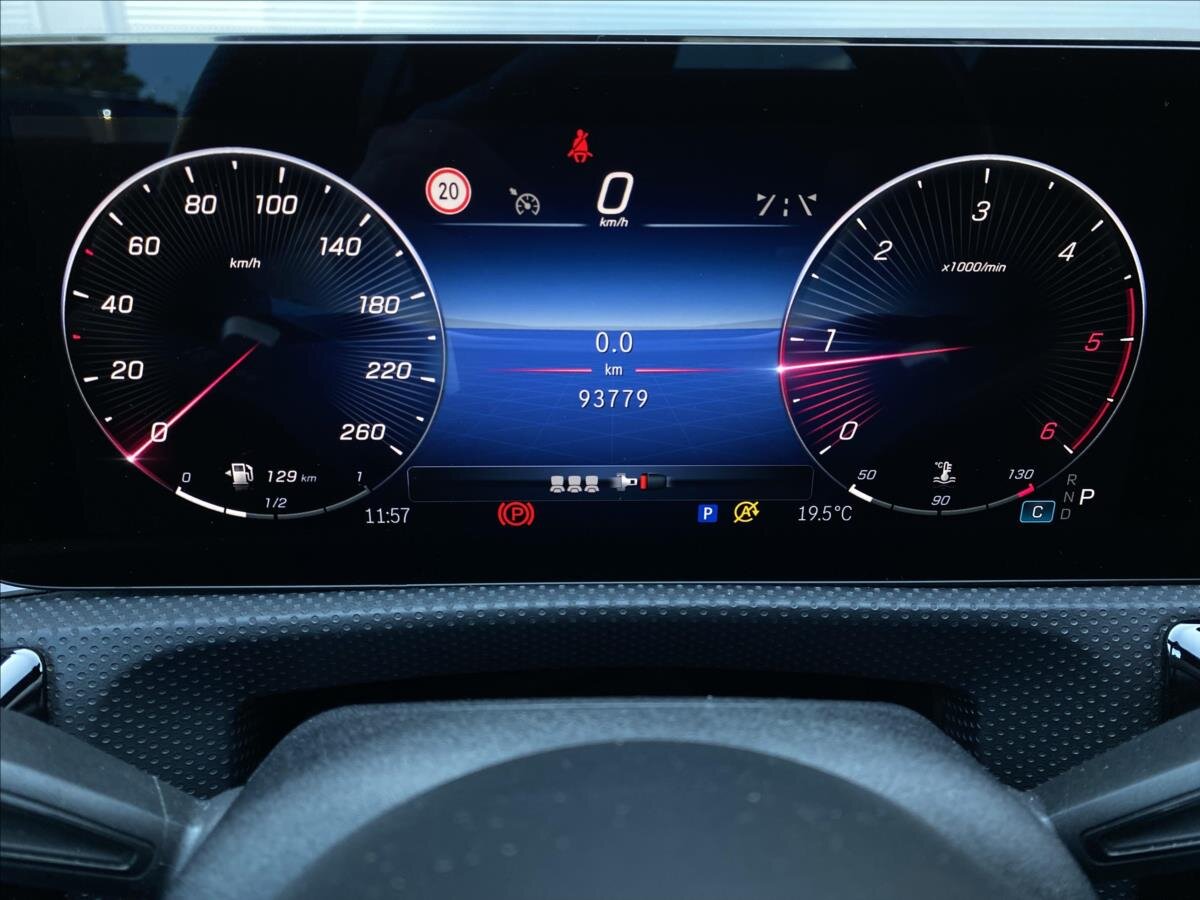 Mercedes-Benz CLA Kupé 2,0 l 110 kw