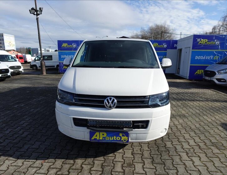 Volkswagen Caravelle Ostatní 2,0 l 132 kw