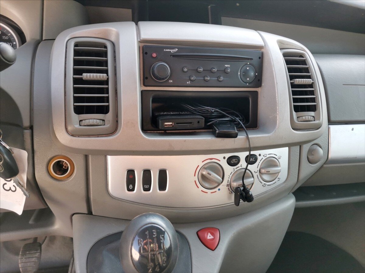 Renault Trafic Ostatní 2,5 l 107 kw