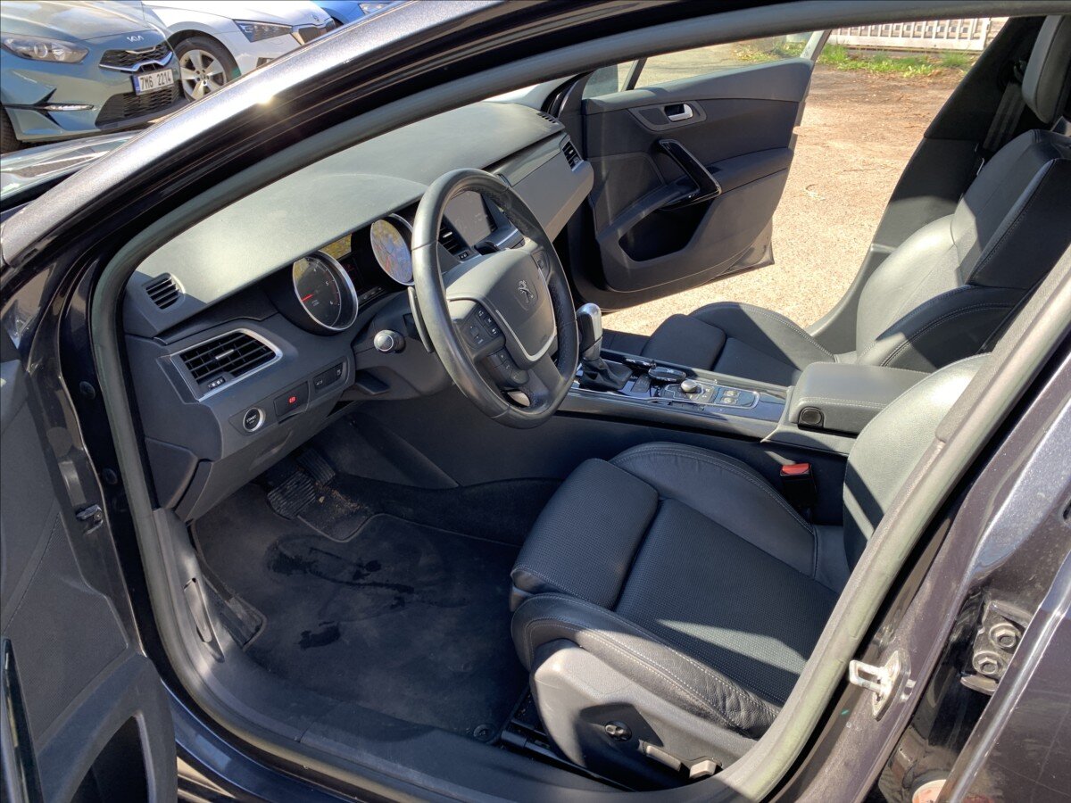 Peugeot 508 Sedan / Limuzína 2,0 l 120 kw