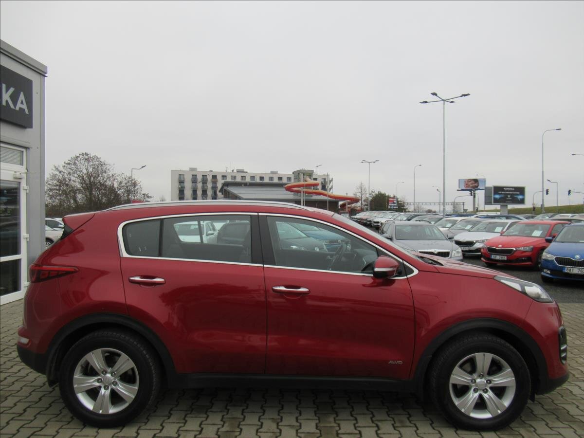 KIA Sportage SUV 2,0 l 100 kw