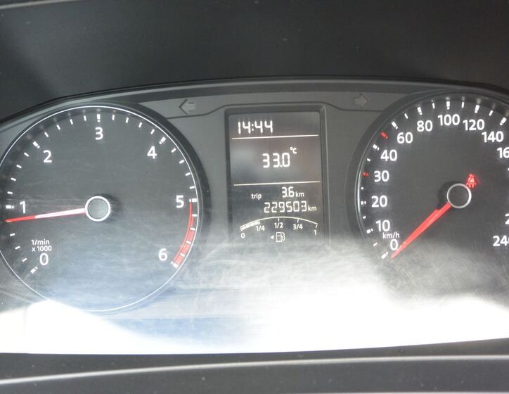 Volkswagen Transporter 15