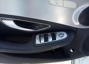 Mercedes-Benz Třídy C Sedan / Limuzína 2,1 l 125 kw