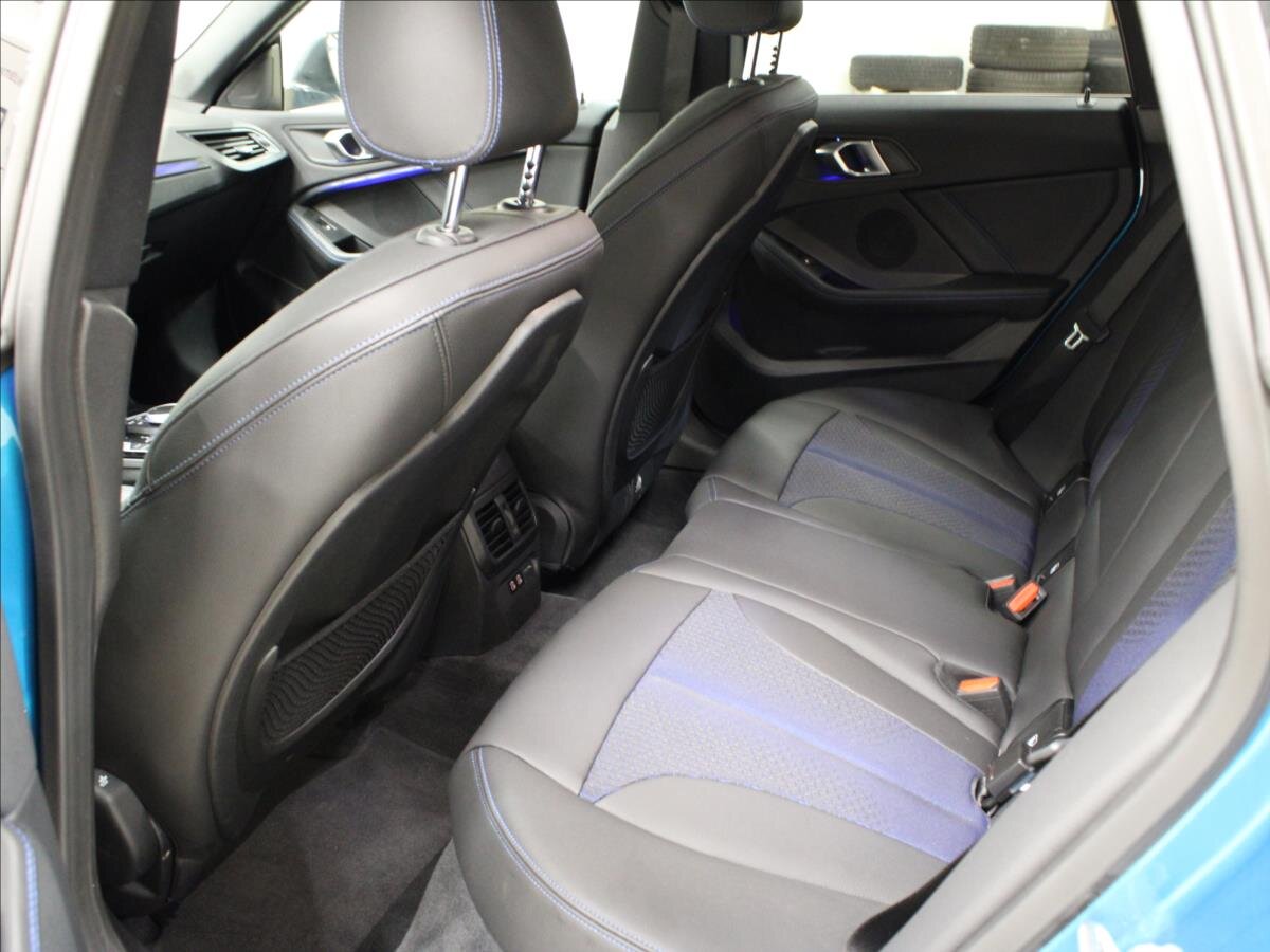 BMW Řada 2 Sedan / Limuzína 1,5 l 100 kw