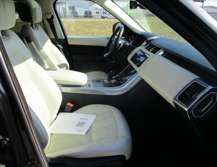 Land Rover Range Rover Sport 13