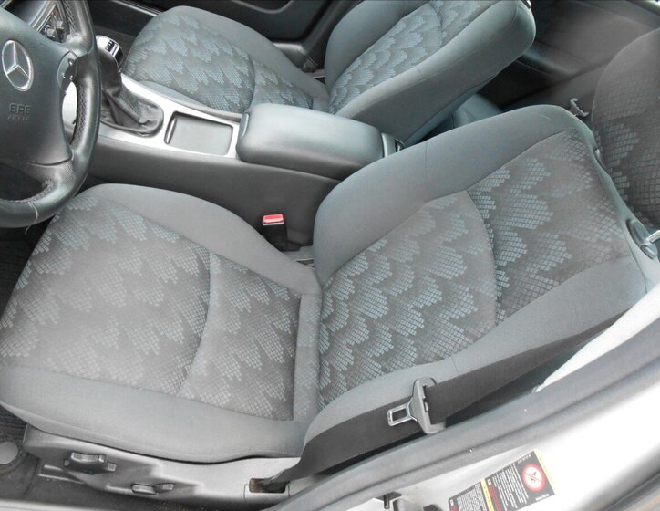 Mercedes-Benz Třídy C Kombi 2,1 l 90 kw