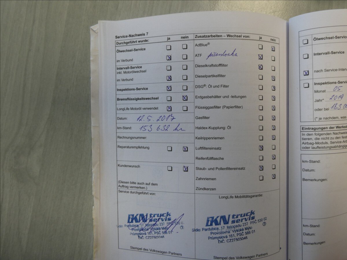 Volkswagen Touareg SUV / Terénní 3,0 l 180 kw