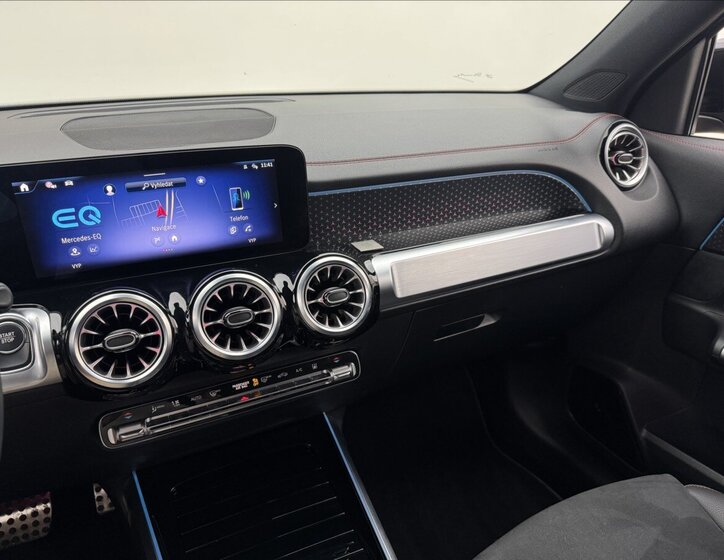 Mercedes-Benz EQB SUV / Terénní 0,0 168 kw