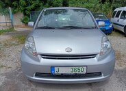 Daihatsu Sirion Hatchback 998,0 51 kw