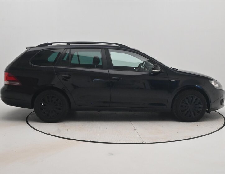 Volkswagen Golf Kombi 1,6 l 77 kw