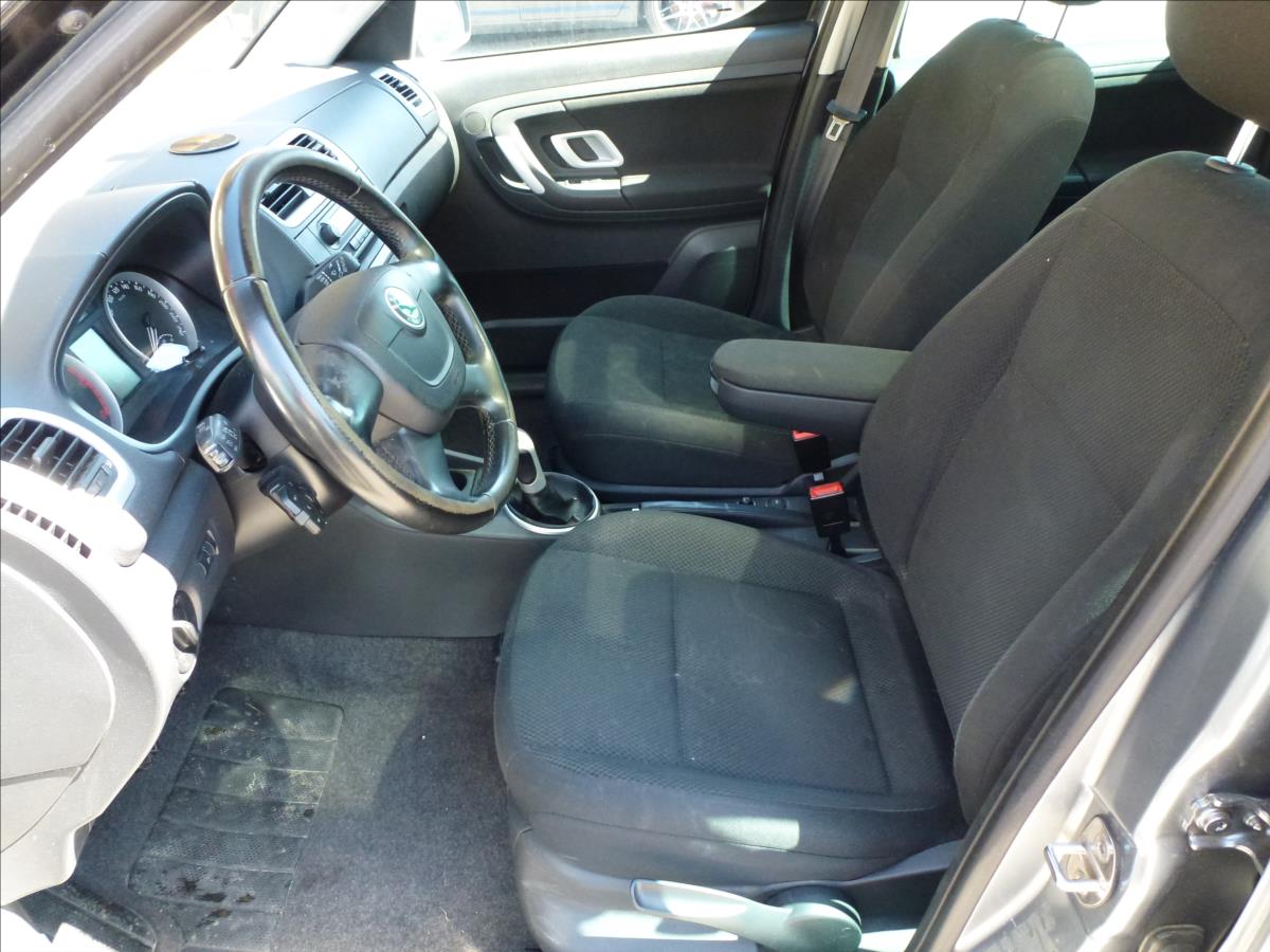 Škoda Roomster