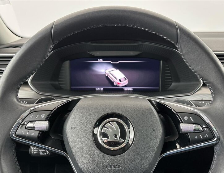 Škoda Superb Kombi 2,0 l 110 kw