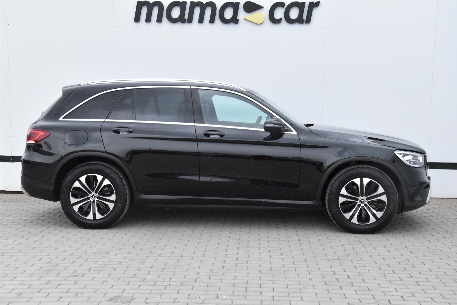 Mercedes-Benz GLC SUV / Terénní 2,0 l 143 kw
