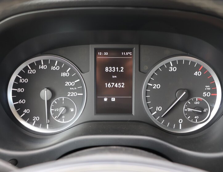 Mercedes-Benz Vito Kombi 2,1 l 100 kw