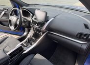 Mitsubishi Eclipse Cross SUV / Terénní 2,4 l 72 kw