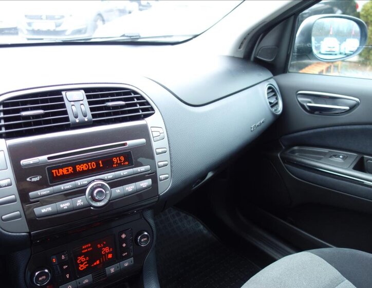 Fiat Bravo Hatchback 1,6 l 88 kw