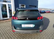 Peugeot 5008 SUV 1,2 l 96 kw