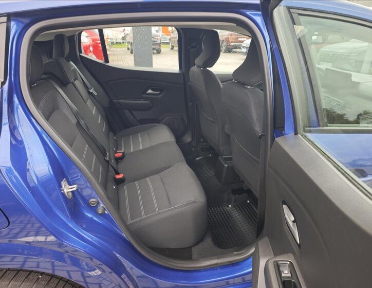Dacia Sandero Hatchback 999,0 67 kw