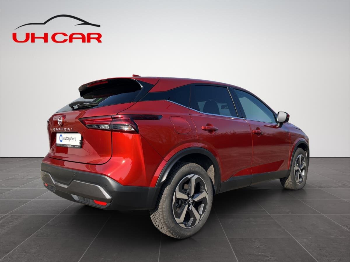 Nissan Qashqai SUV / Terénní 1,3 l 116 kw