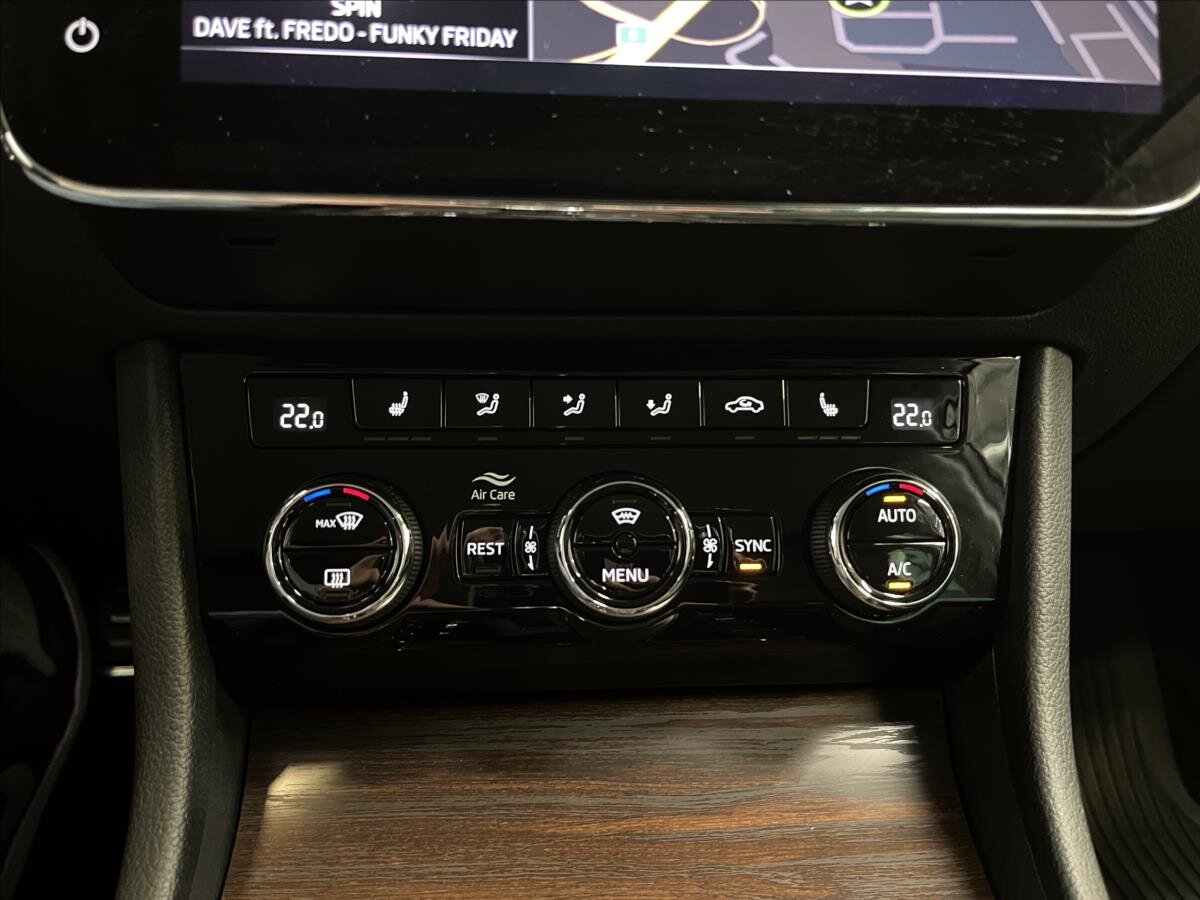 Škoda Superb Kombi 2,0 l 147 kw