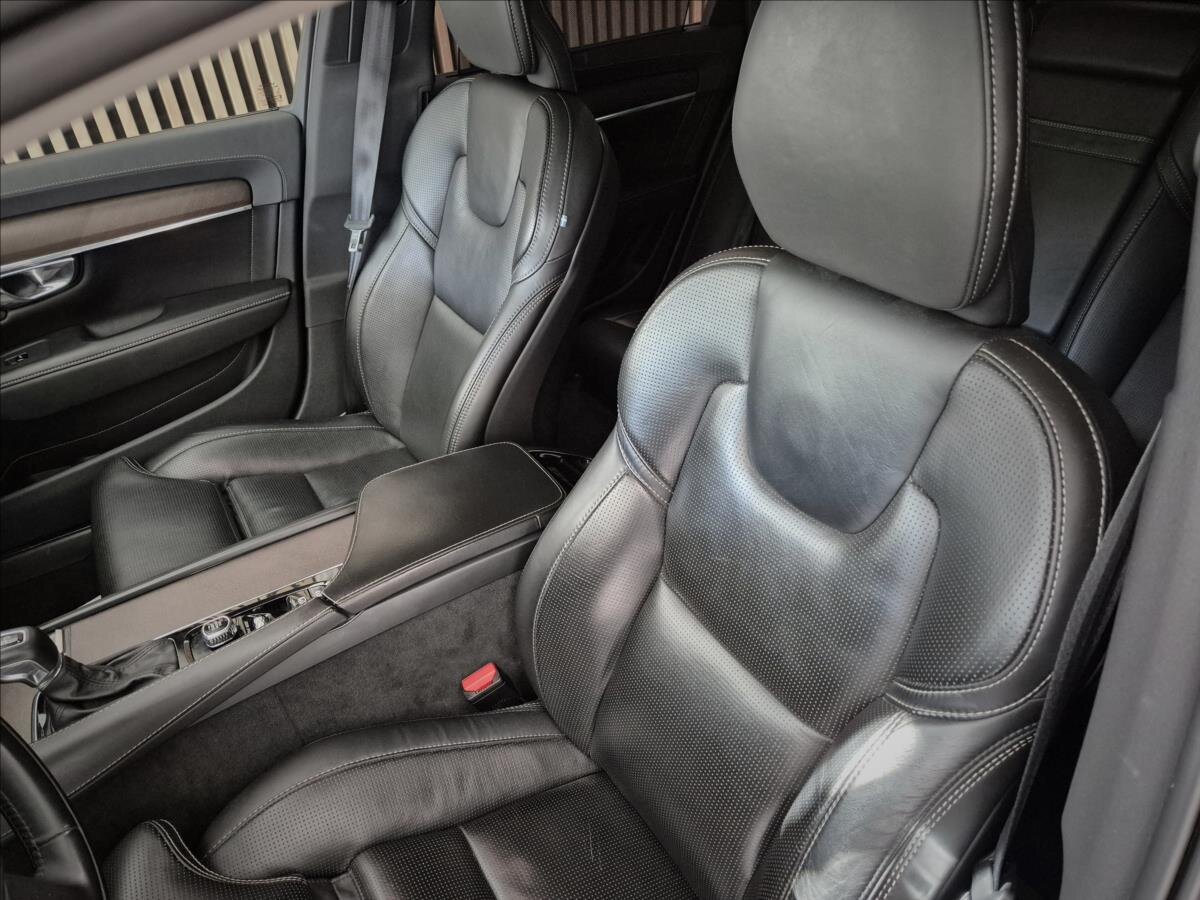 Volvo V90 Kombi 2,0 l 177 kw