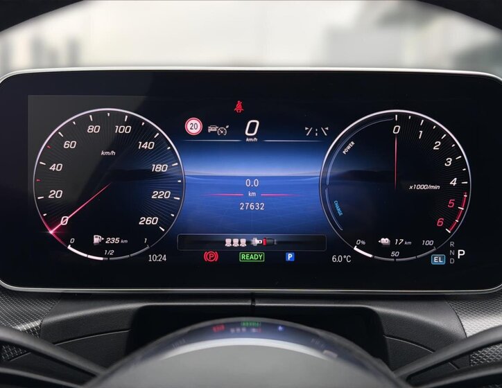 Mercedes-Benz Třídy C Sedan / Limuzína 2,0 l 145 kw