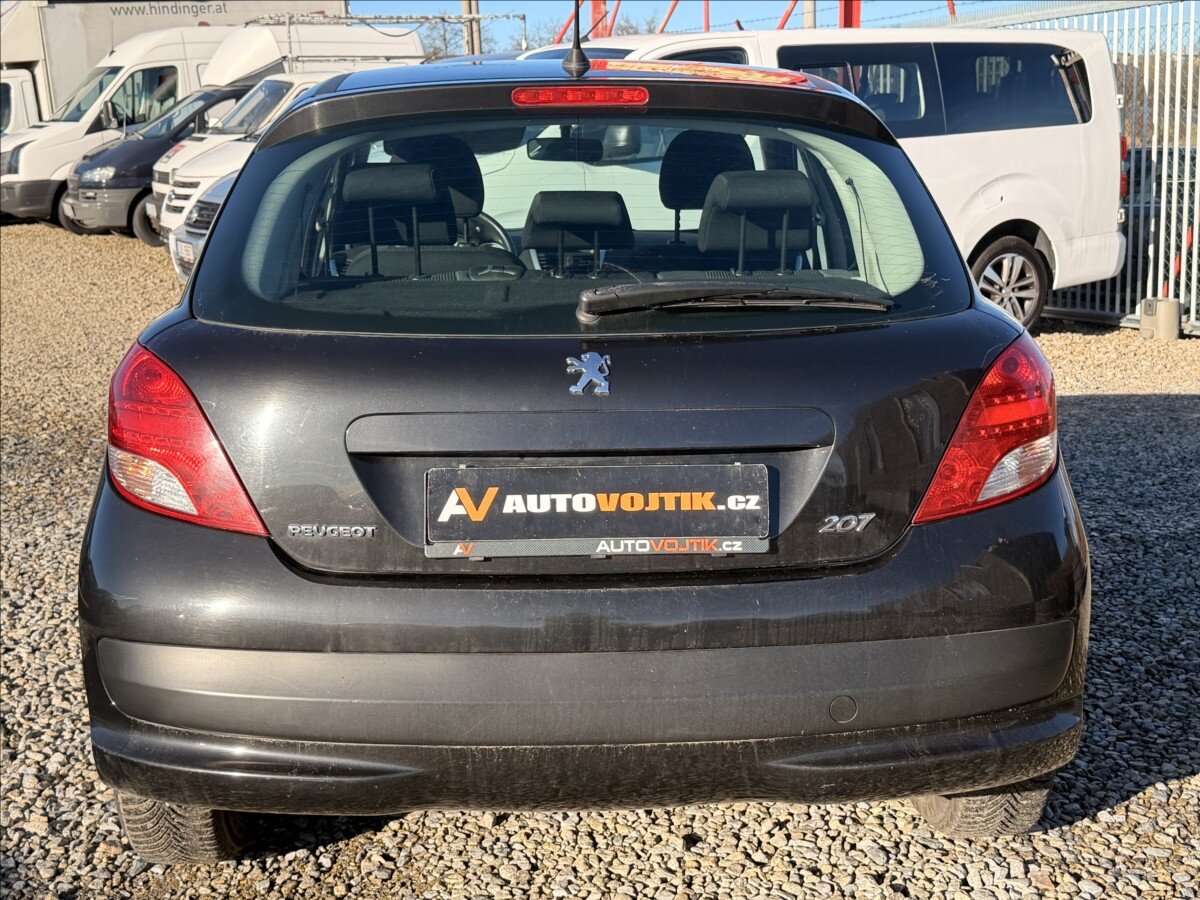 Peugeot 207