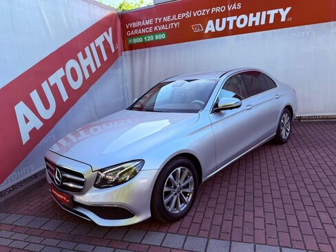 Mercedes-Benz Třídy E Sedan / Limuzína 2,0 l 143 kw
