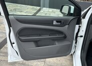 Ford Focus Hatchback 1,6 l 74 kw