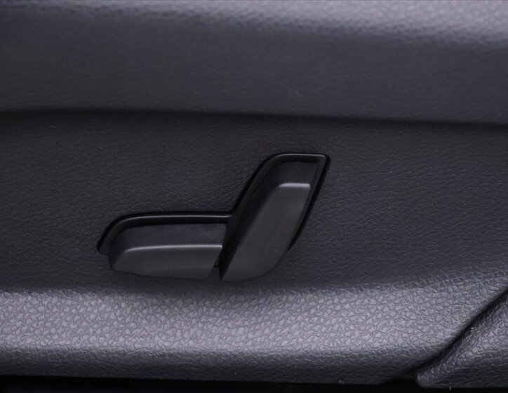 Mercedes-Benz GLC 17