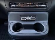 Mercedes-Benz Vito 16