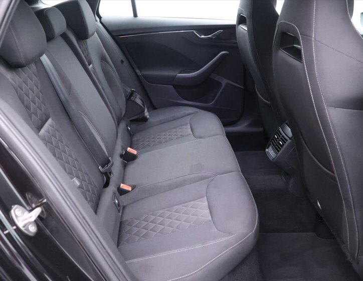 Škoda Kamiq SUV / Terénní 1,5 l 110 kw