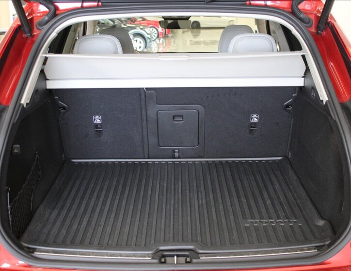 Volvo XC60 SUV 2,0 l 145 kw