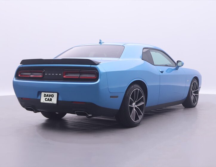 Dodge Challenger 7