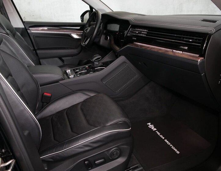 Volkswagen Touareg SUV 3,0 l 170 kw