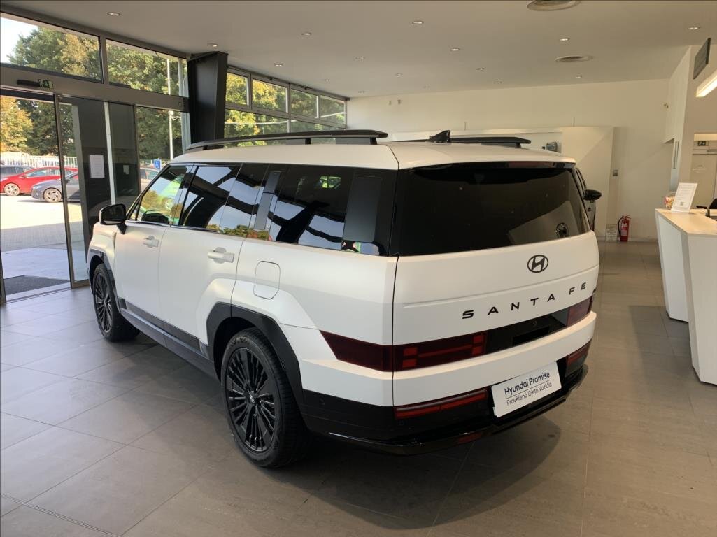 Hyundai Santa Fe SUV 1,6 l 178 kw