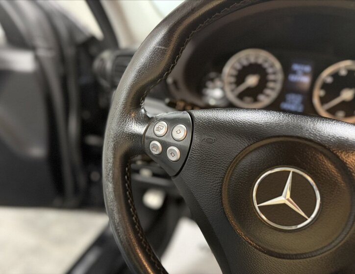 Mercedes-Benz Třídy C Kombi 3,0 l 170 kw
